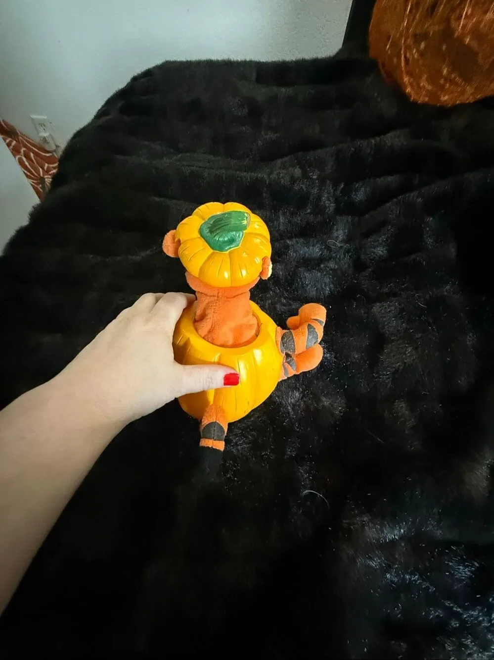 Disney Gemmy Tigger Halloween Animated Sings Disney Pumpkin 2001 Jack O’